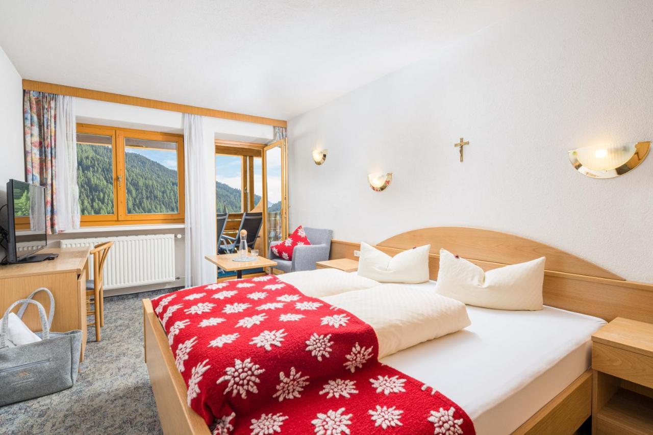 Hotel Langtaufererhof 4*